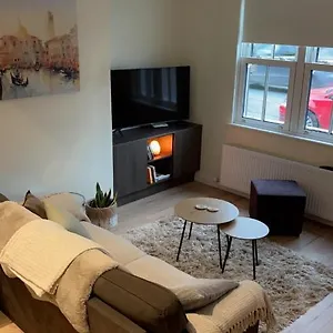 https://the-yellow-door.corkhotel.net