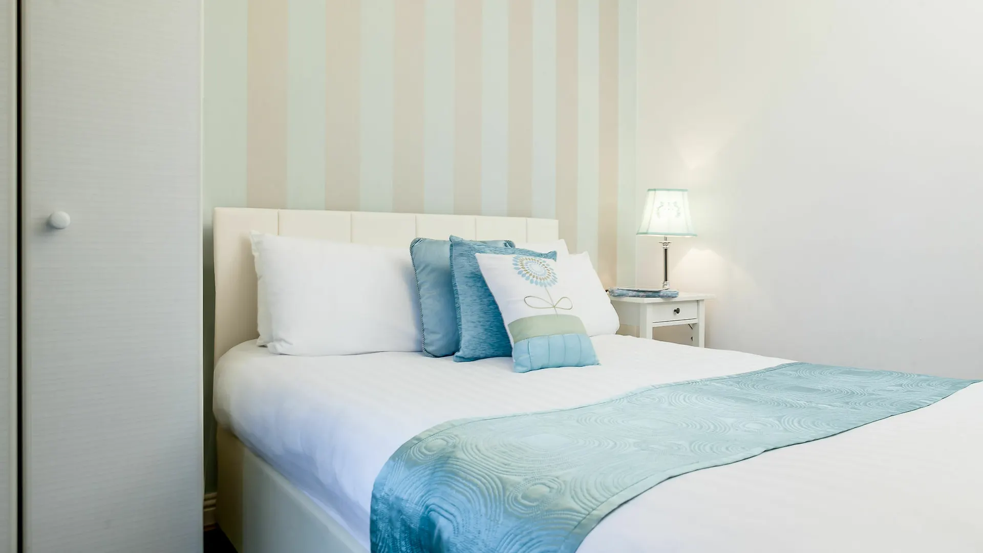 Amberley House By Thekeycollections Aparthotel Dublin