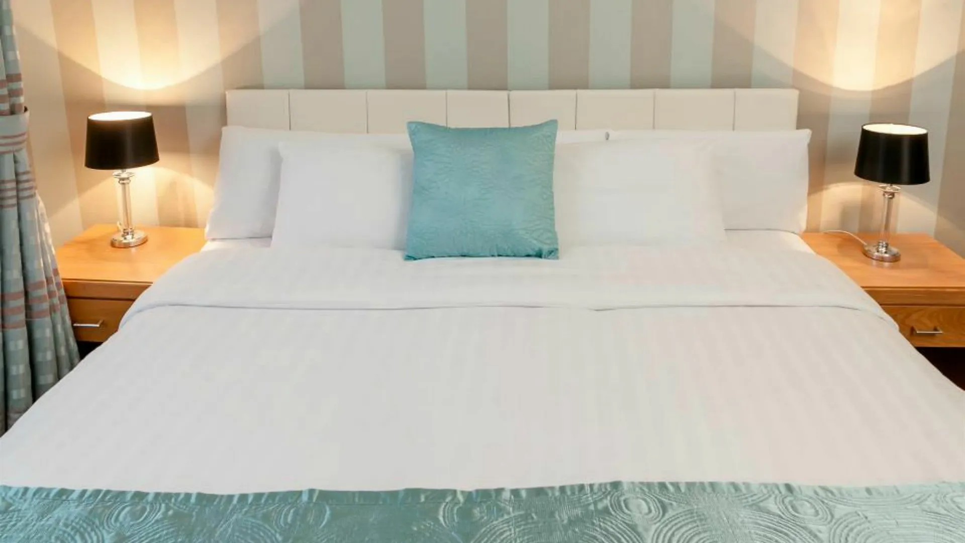 Amberley House By Thekeycollections Aparthotel Dublin 3*,