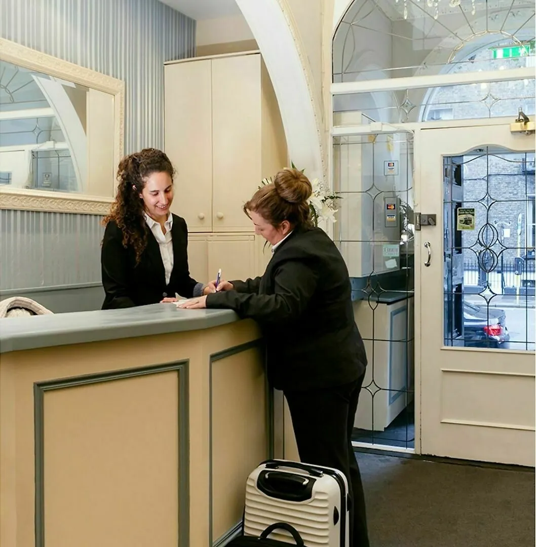 Amberley House By Thekeycollections Aparthotel Dublin