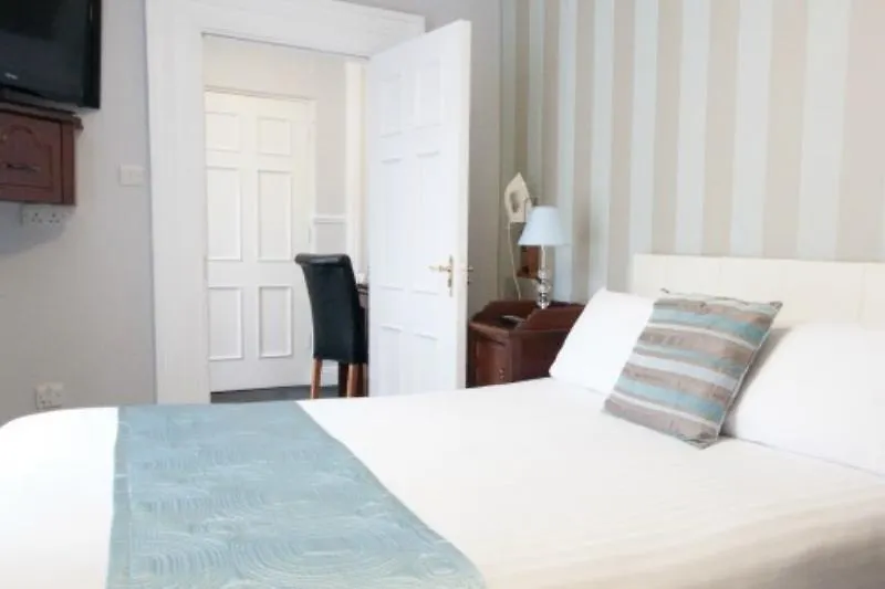 Amberley House By Thekeycollections Aparthotel Dublin 3*,  Ireland