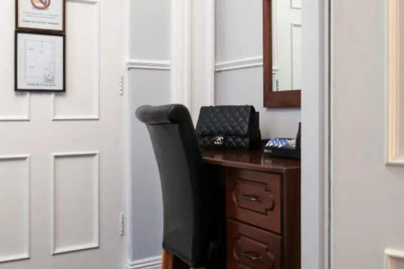 Amberley House By Thekeycollections Aparthotel Dublin